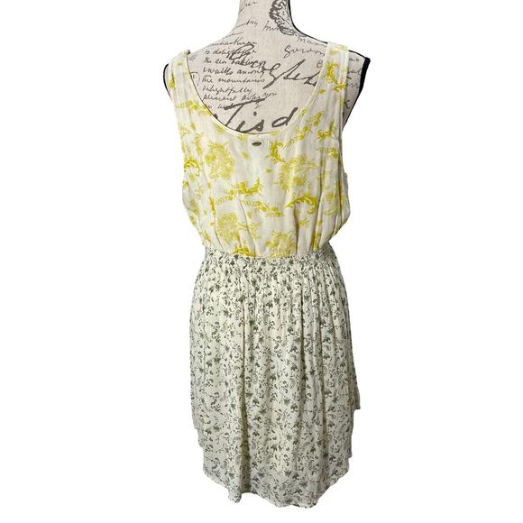 O’Neill Boho Sleeveless Sundress Yellow Green Floral Fit & Flare Mini Dress - Picture 3 of 9